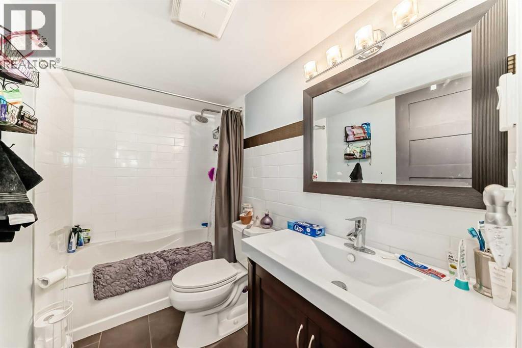 54 Cougarstone Mews Sw, Calgary, Alberta  T3H 5A2 - Photo 34 - A2253052