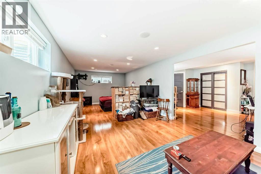 54 Cougarstone Mews Sw, Calgary, Alberta  T3H 5A2 - Photo 30 - A2253052