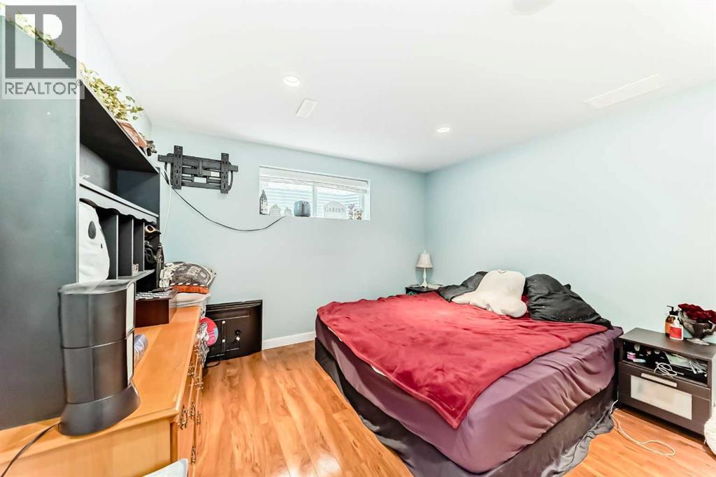 54 Cougarstone Mews Sw, Calgary, Alberta  T3H 5A2 - Photo 33 - A2253052