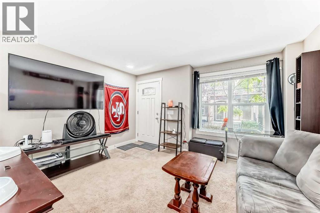 1130 Mckenzie Towne Row Se, Calgary, Alberta  T2Z 1E2 - Photo 3 - A2254511
