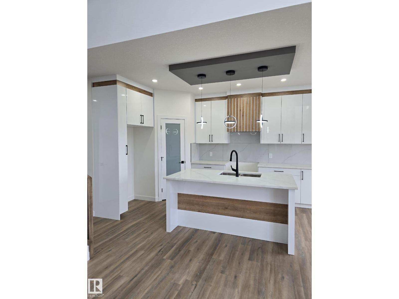 3905 36 St, Beaumont, Alberta  T4X 3H2 - Photo 4 - E4462831