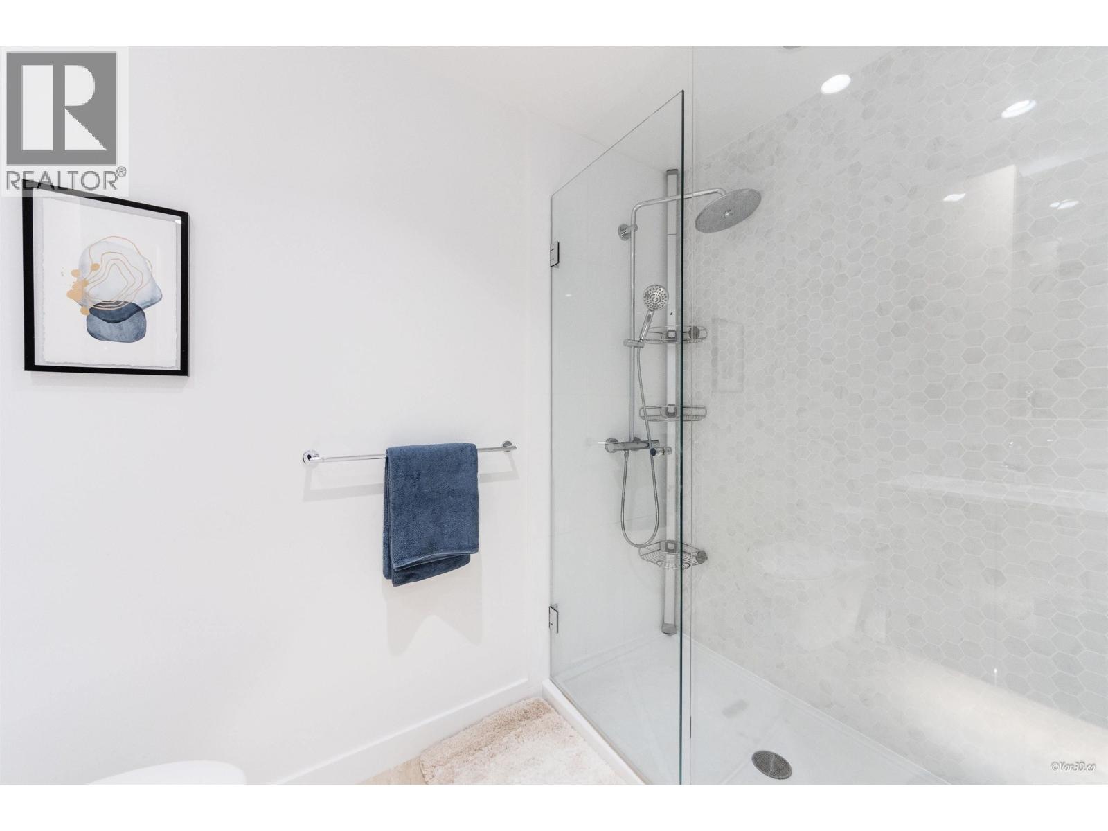 2703 567 Clarke Road, Coquitlam, British Columbia  V3J 0K7 - Photo 8 - R3060975