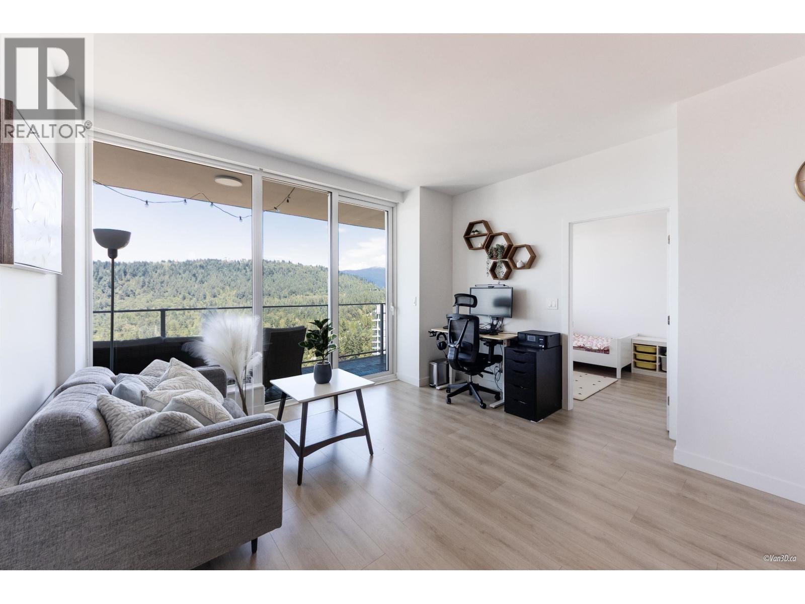 2703 567 Clarke Road, Coquitlam, British Columbia  V3J 0K7 - Photo 3 - R3060975