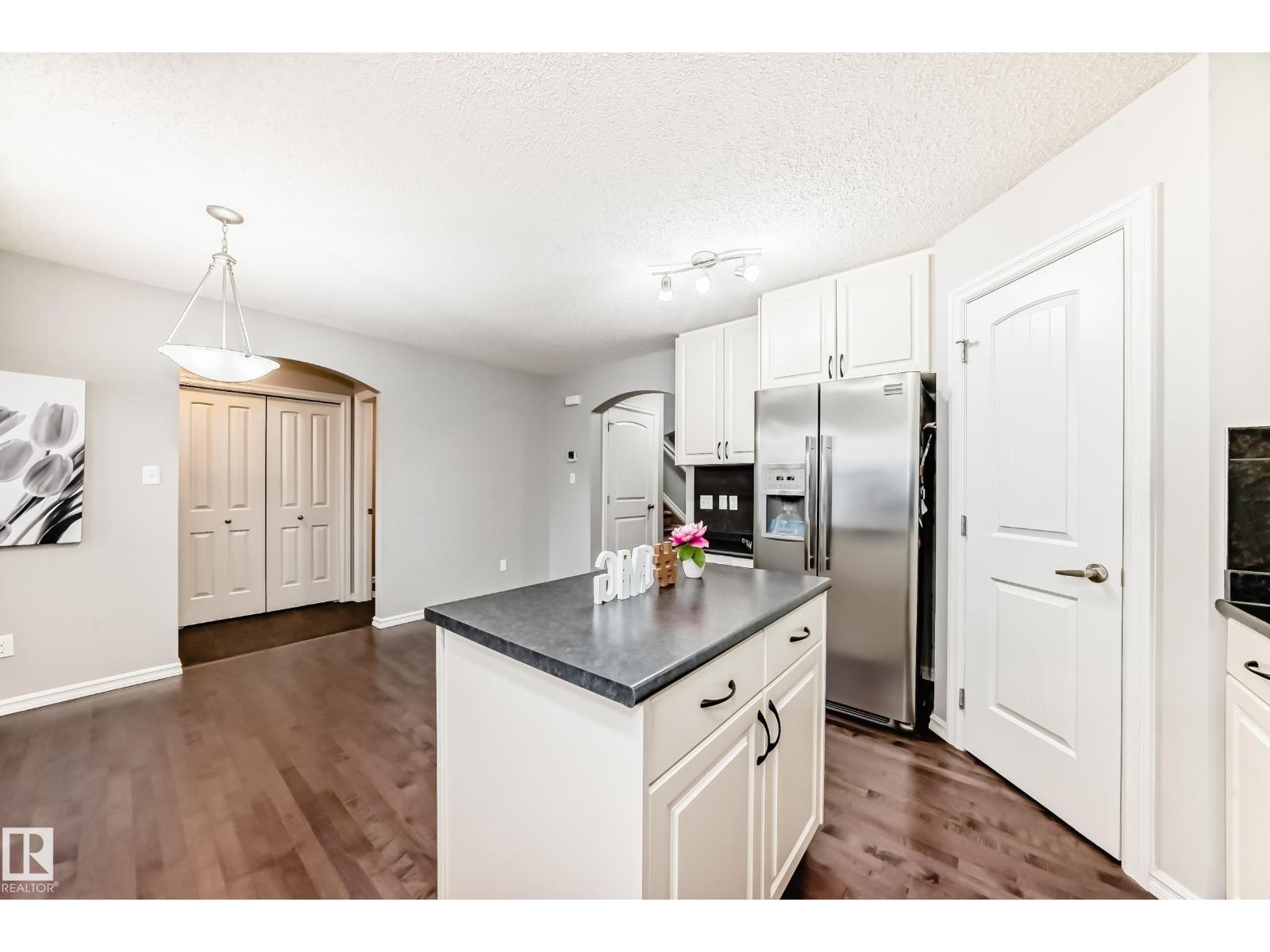 1515 Towne Centre Bv Nw, Edmonton, Alberta  T6R 0P4 - Photo 18 - E4463127