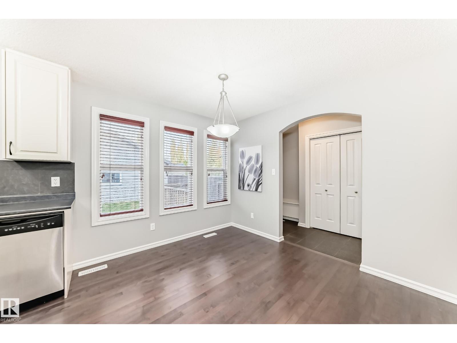 1515 Towne Centre Bv Nw, Edmonton, Alberta  T6R 0P4 - Photo 19 - E4463127