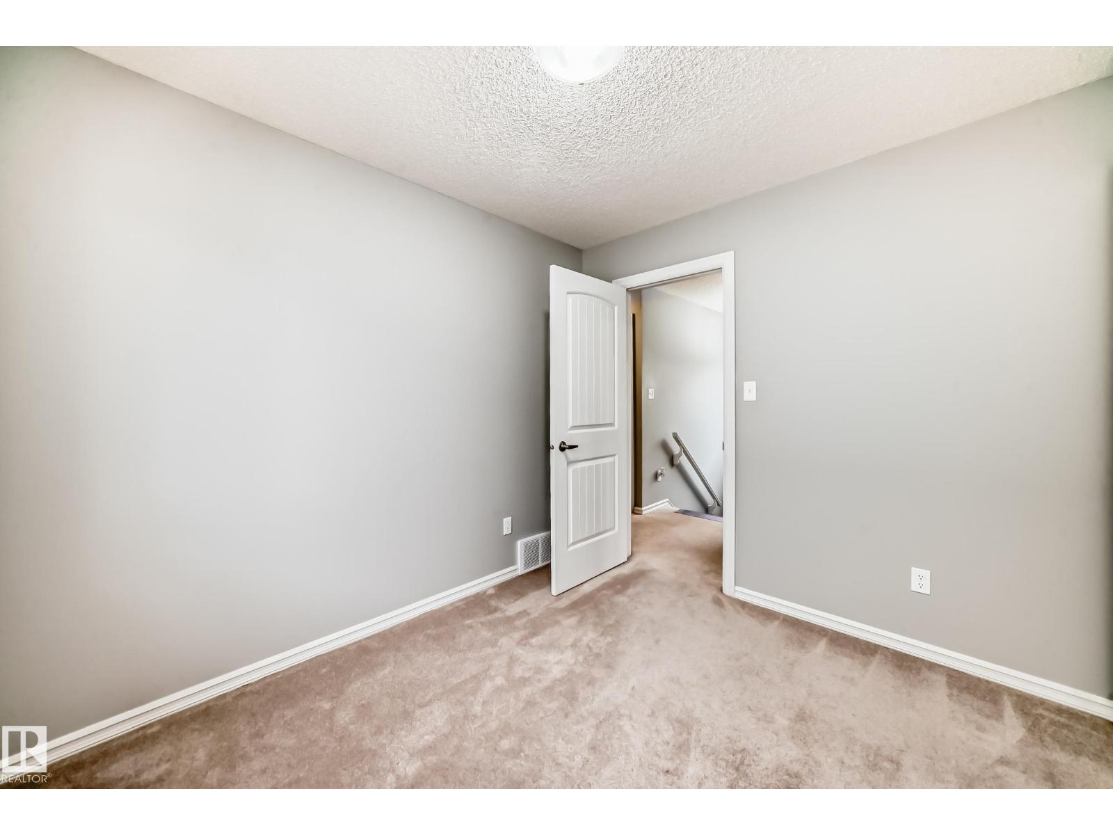 1515 Towne Centre Bv Nw, Edmonton, Alberta  T6R 0P4 - Photo 39 - E4463127