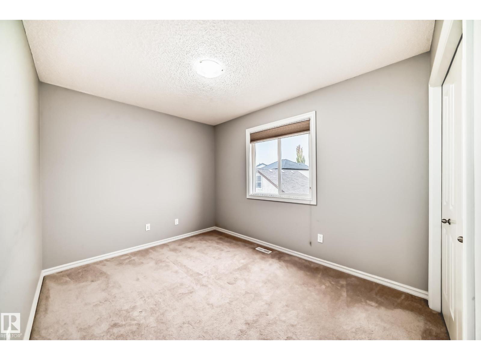 1515 Towne Centre Bv Nw, Edmonton, Alberta  T6R 0P4 - Photo 42 - E4463127