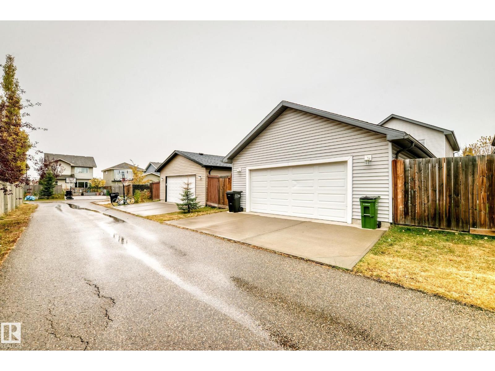 1515 Towne Centre Bv Nw, Edmonton, Alberta  T6R 0P4 - Photo 57 - E4463127