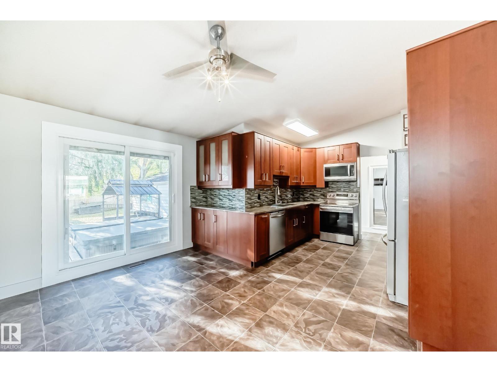 18215 80a Av Nw, Edmonton, Alberta  T5T 0V4 - Photo 10 - E4463129