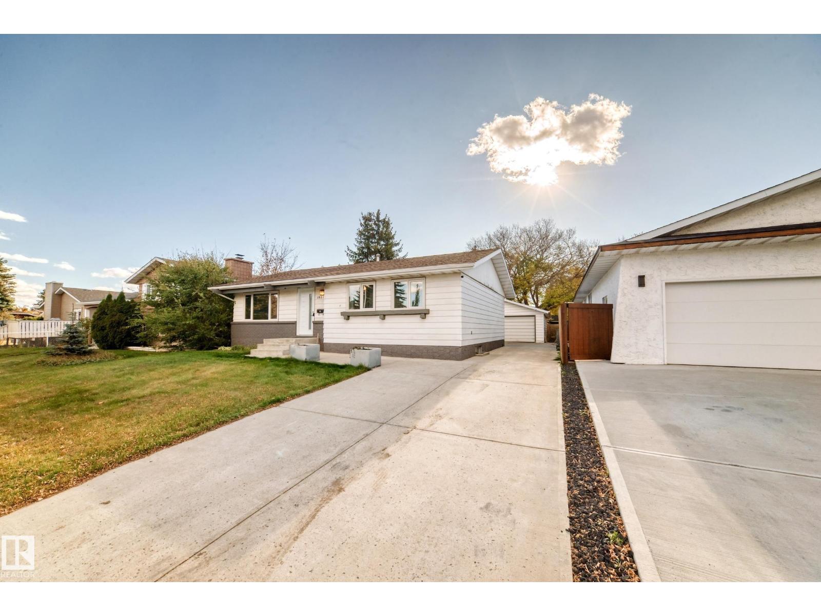 18215 80a Av Nw, Edmonton, Alberta  T5T 0V4 - Photo 3 - E4463129