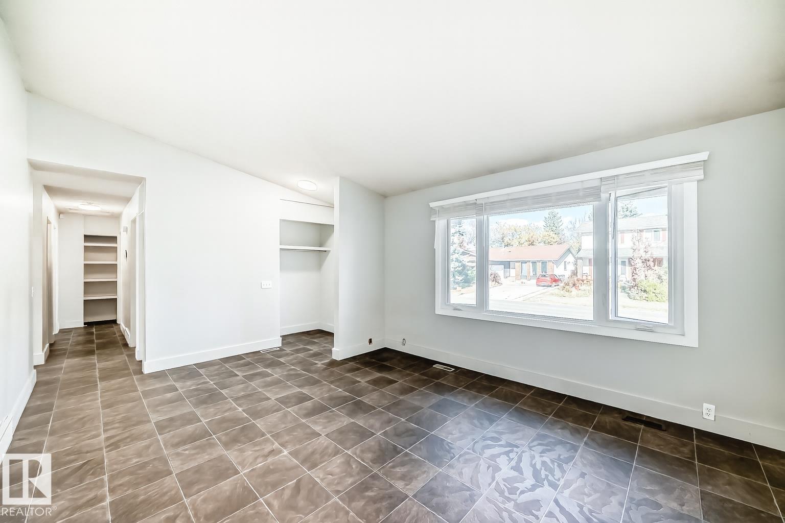 18215 80a Av Nw, Edmonton, Alberta  T5T 0V4 - Photo 4 - E4463129
