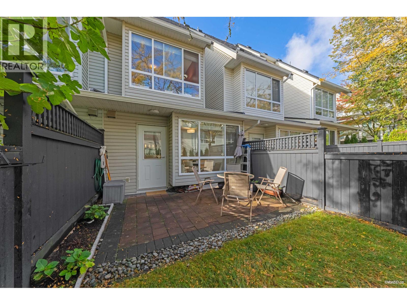 7371 Magnolia Terrace, Burnaby, British Columbia  V5E 4M3 - Photo 24 - R3060391