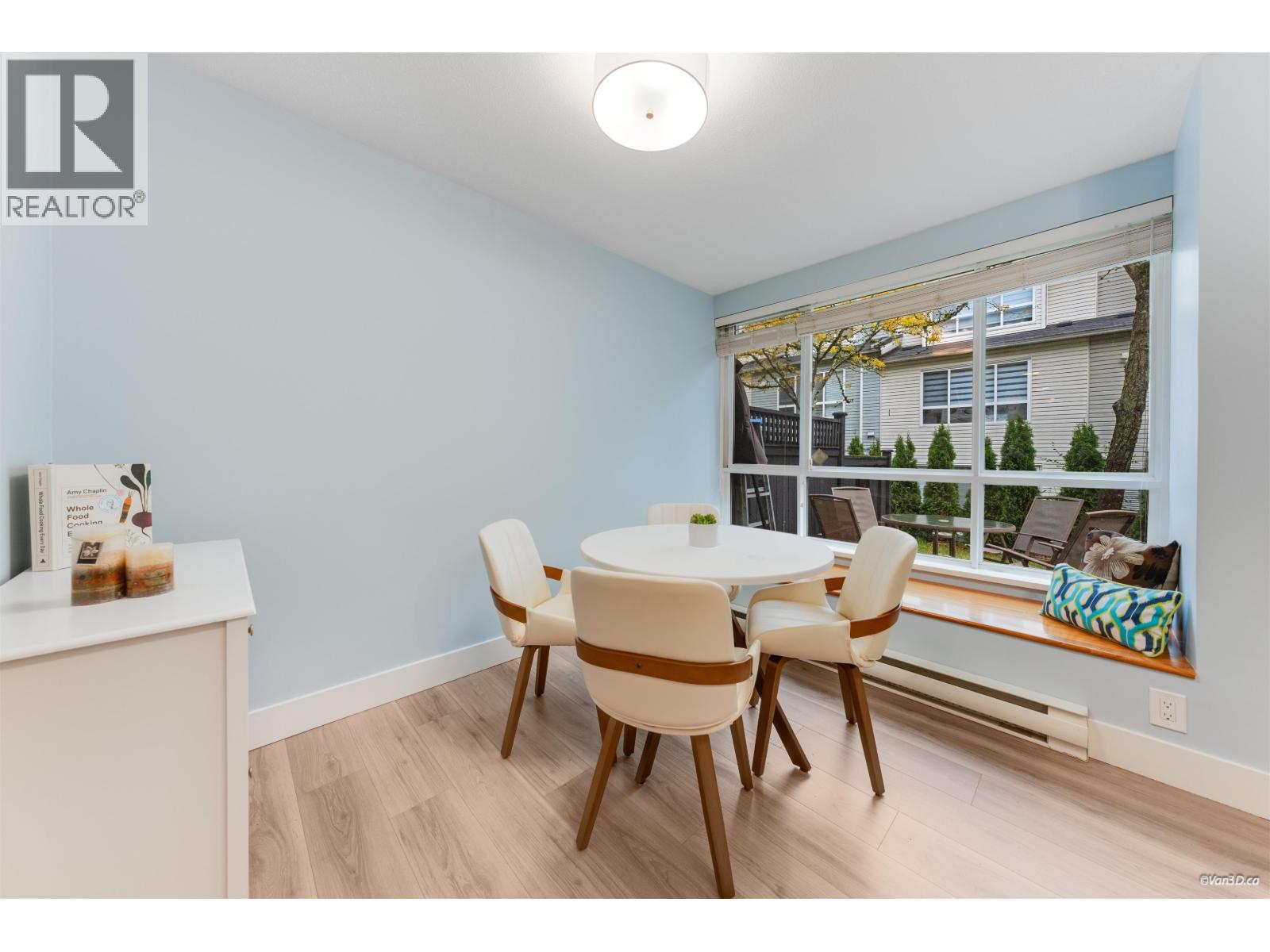 7371 Magnolia Terrace, Burnaby, British Columbia  V5E 4M3 - Photo 8 - R3060391