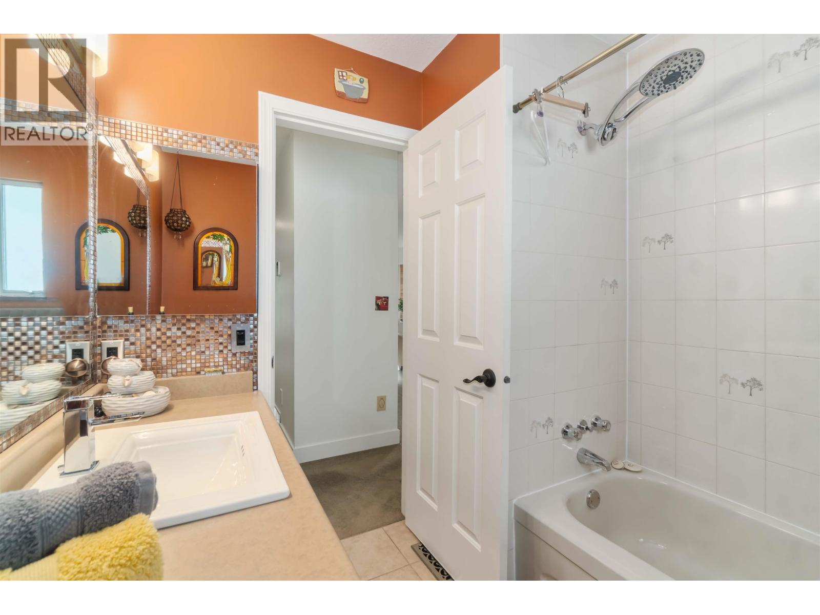 532 San Remo Drive, Port Moody, British Columbia  V3H 4K4 - Photo 15 - R3061246