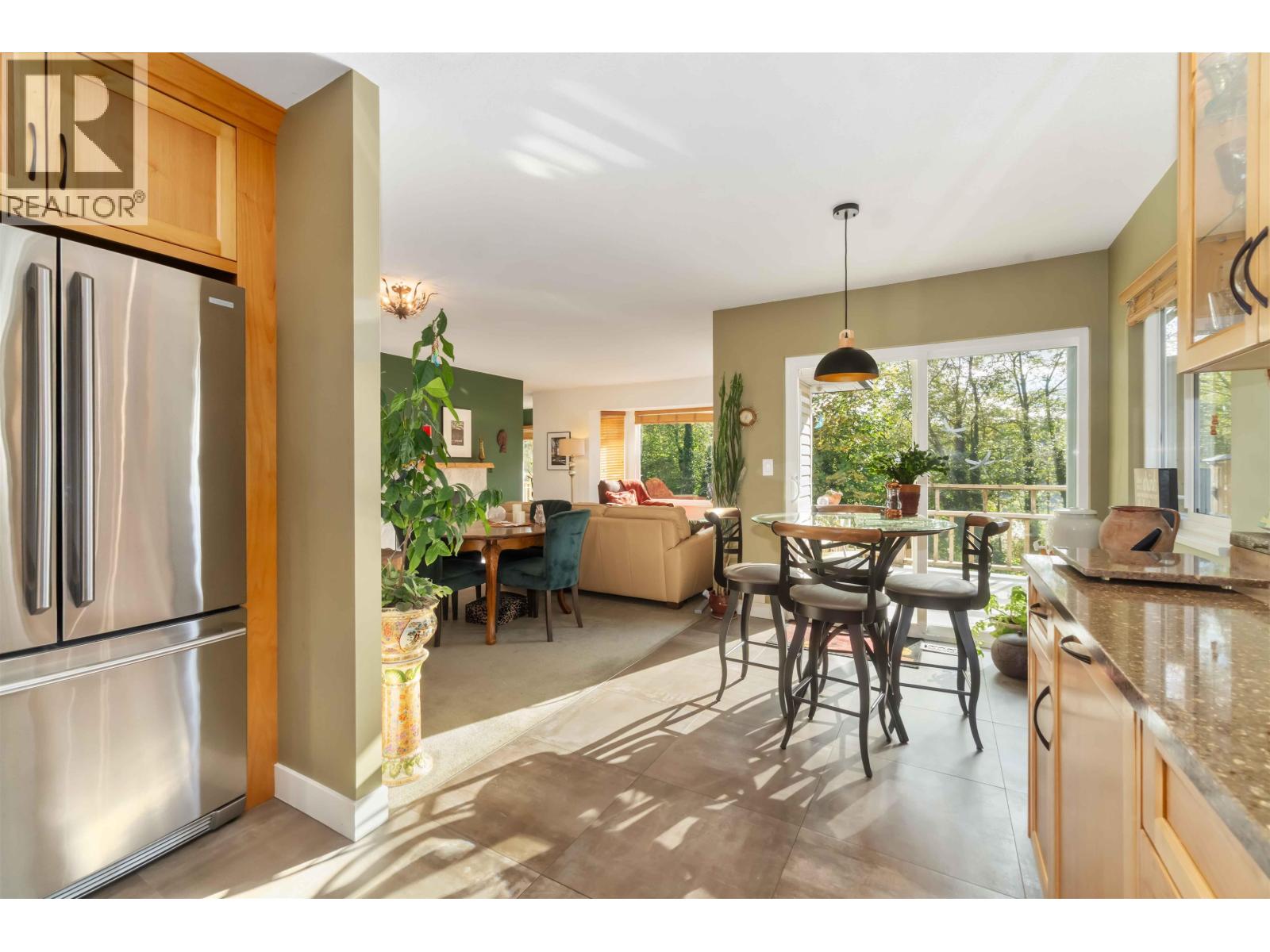 532 San Remo Drive, Port Moody, British Columbia  V3H 4K4 - Photo 11 - R3061246