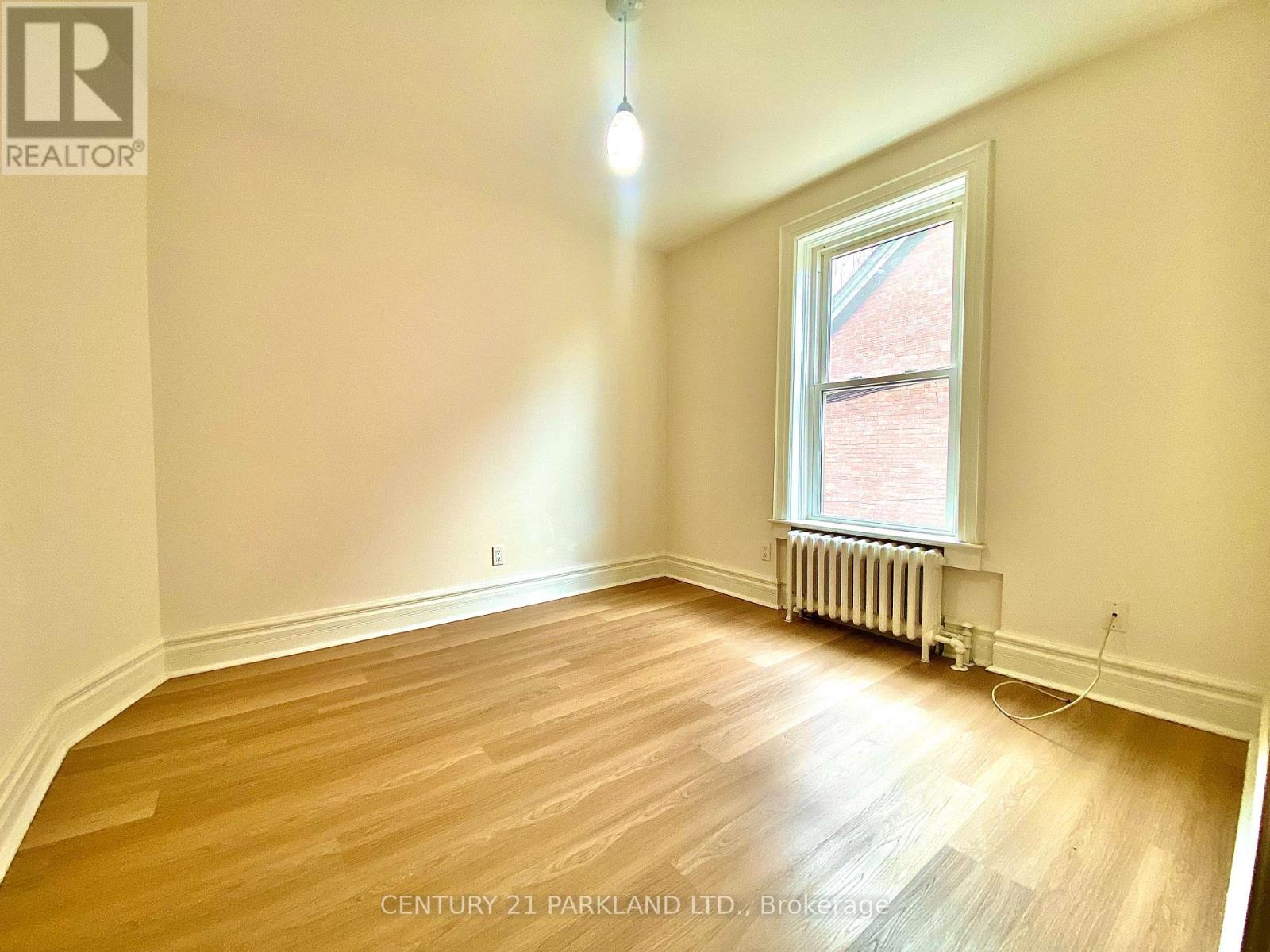 147 Winchester Street, Toronto, Ontario  M4X 1B5 - Photo 7 - C12477315