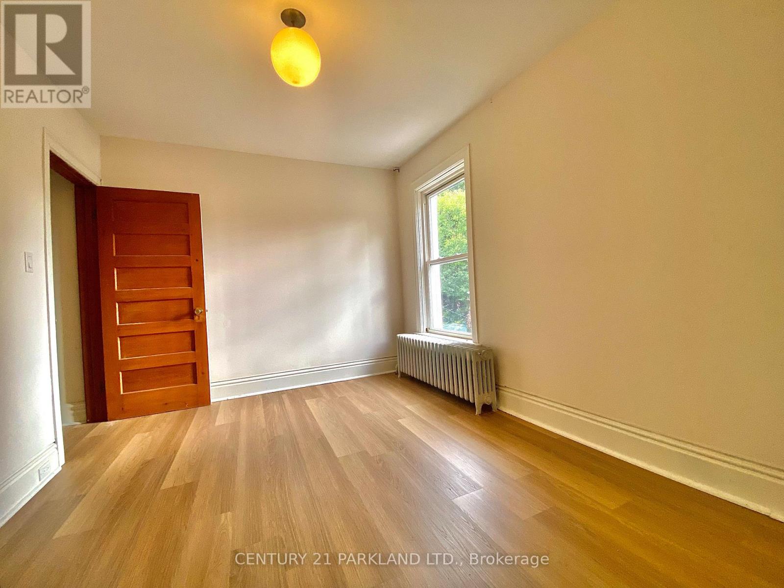 147 Winchester Street, Toronto, Ontario  M4X 1B5 - Photo 9 - C12477315