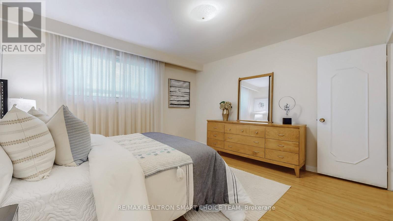 18 Brenham Crescent, Toronto, Ontario  M2M 2L1 - Photo 21 - C12477319
