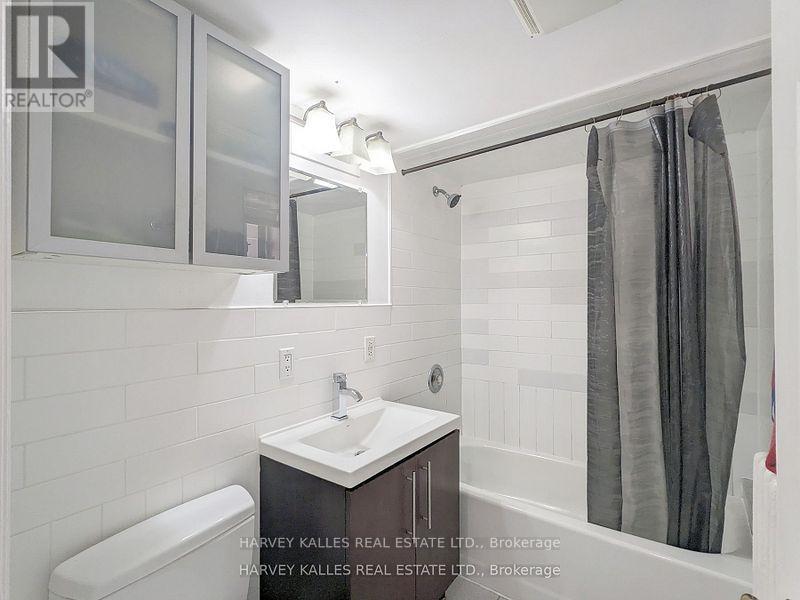 Basement Rear - 107 Concord Avenue, Toronto, Ontario  M6H 2P2 - Photo 9 - C12477326