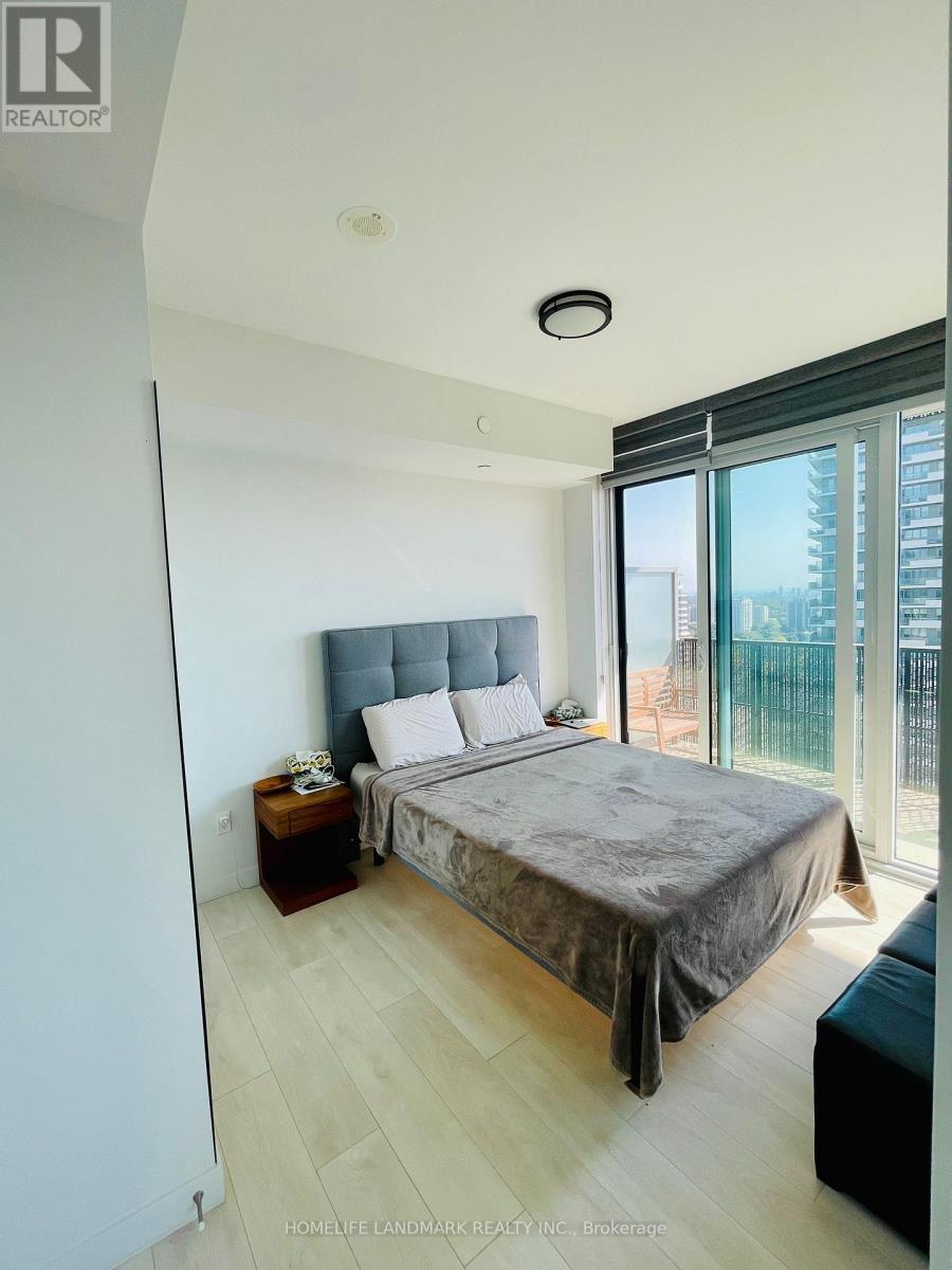 2302 - 8 Eglinton Avenue E, Toronto, Ontario  M4P 0C1 - Photo 4 - C12477328