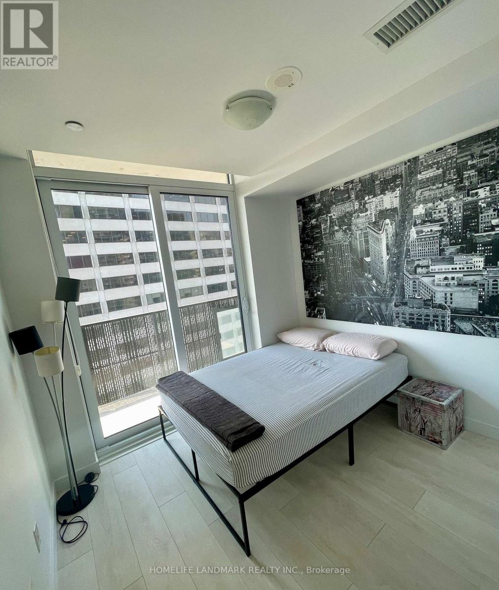2302 - 8 Eglinton Avenue E, Toronto, Ontario  M4P 0C1 - Photo 5 - C12477328
