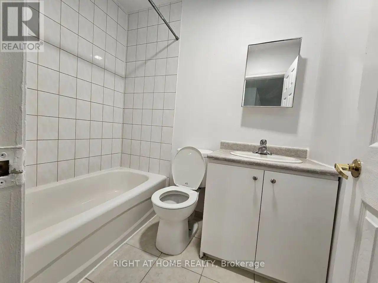 304 - 1807 Eglinton Avenue W, Toronto, Ontario  M6E 2H8 - Photo 14 - C12477338