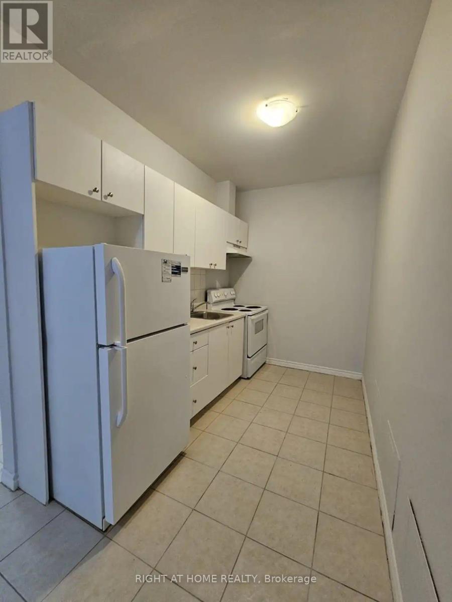 304 - 1807 Eglinton Avenue W, Toronto, Ontario  M6E 2H8 - Photo 2 - C12477338