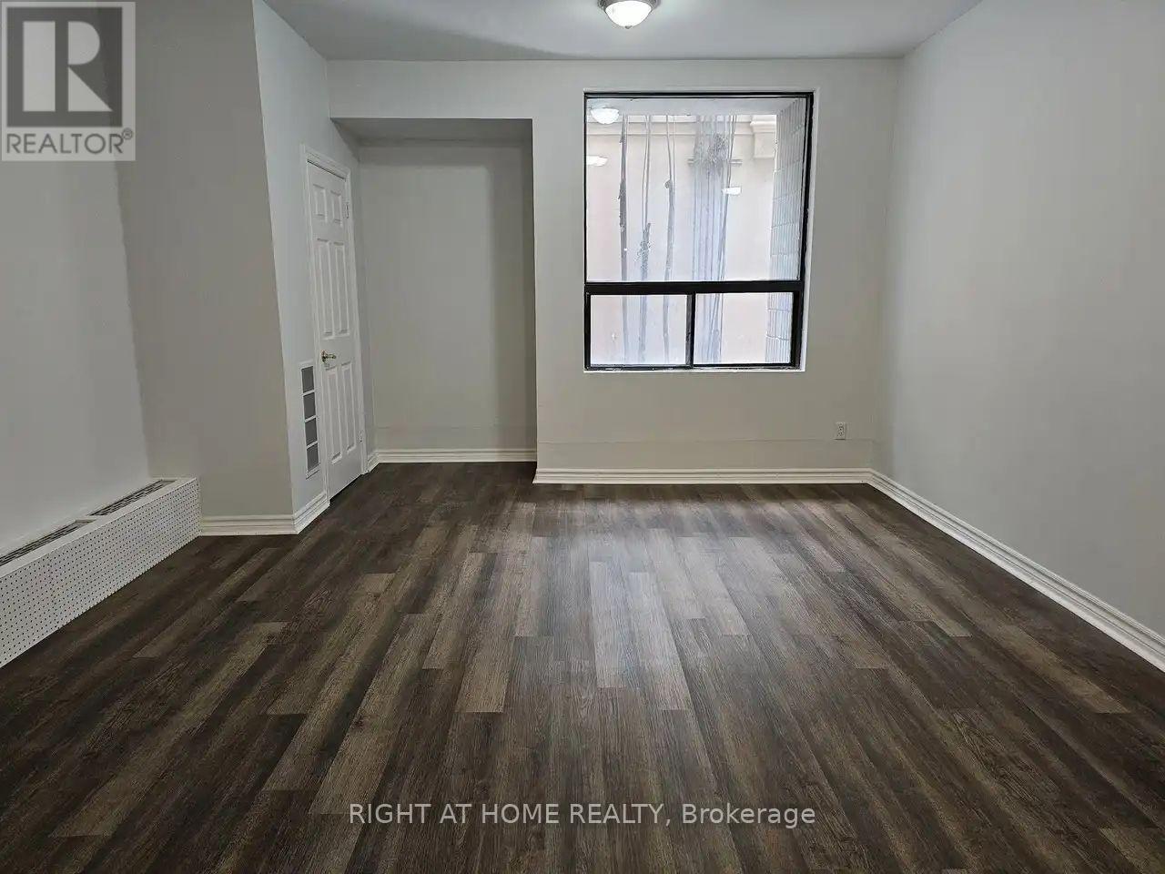304 - 1807 Eglinton Avenue W, Toronto, Ontario  M6E 2H8 - Photo 6 - C12477338
