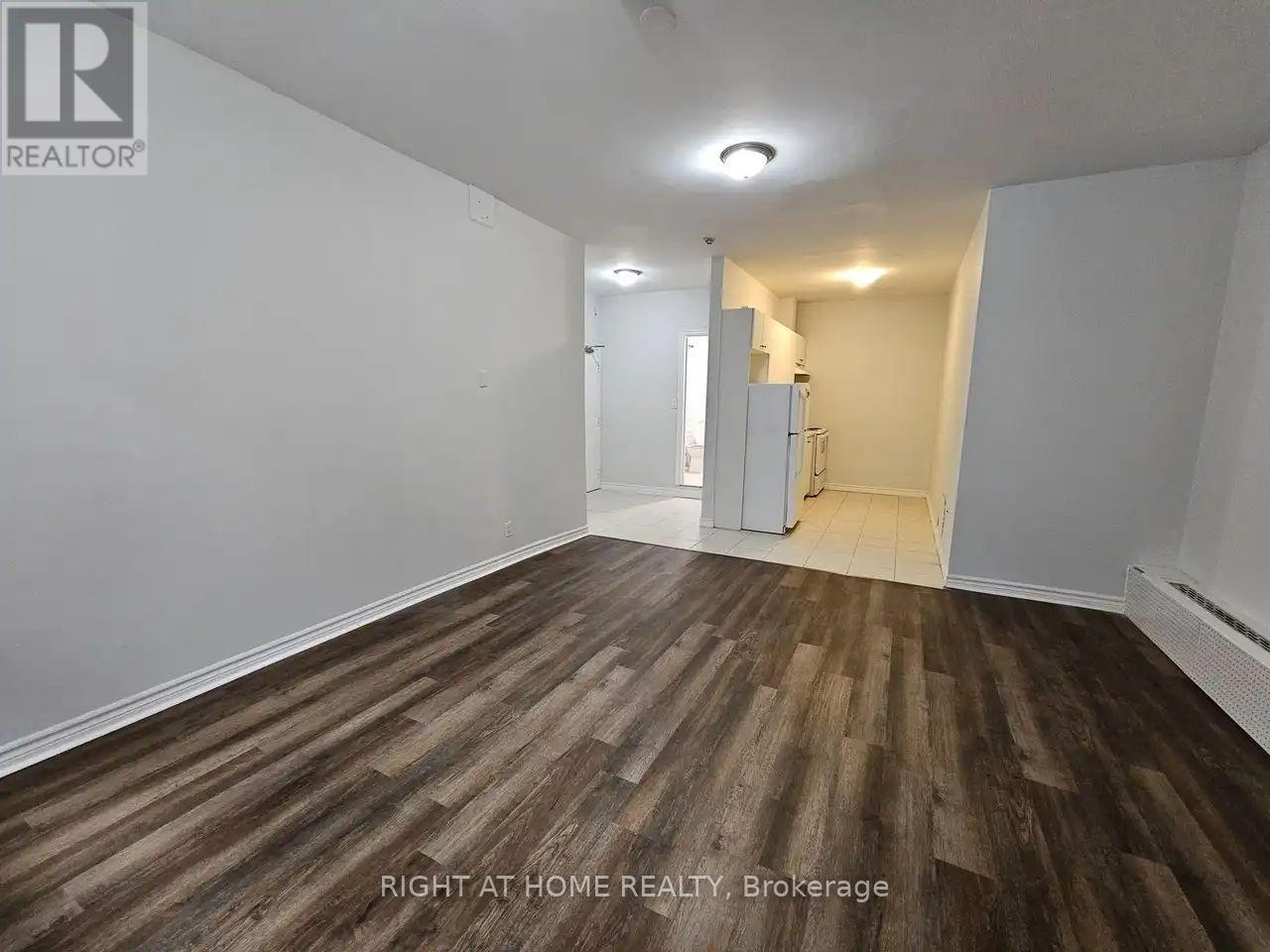 304 - 1807 Eglinton Avenue W, Toronto, Ontario  M6E 2H8 - Photo 8 - C12477338