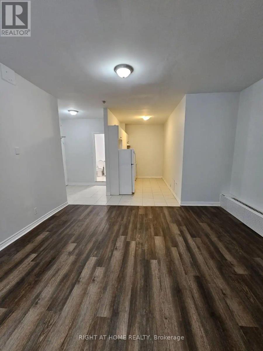 304 - 1807 Eglinton Avenue W, Toronto, Ontario  M6E 2H8 - Photo 9 - C12477338