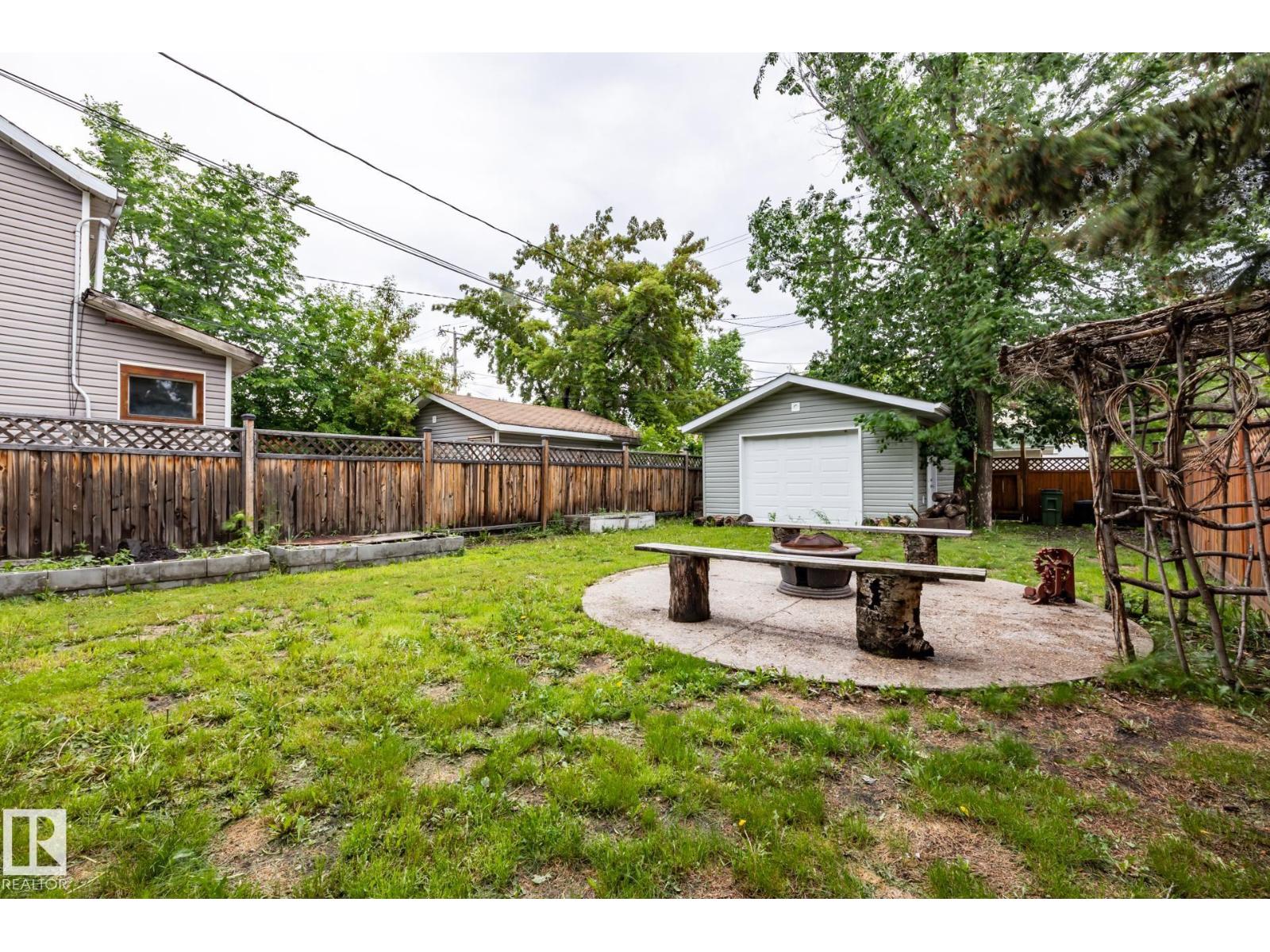 11903 91 St Nw, Edmonton, Alberta  T5B 4B7 - Photo 12 - E4463131