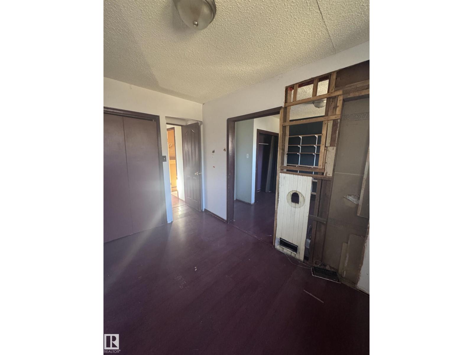 11903 91 St Nw, Edmonton, Alberta  T5B 4B7 - Photo 63 - E4463131