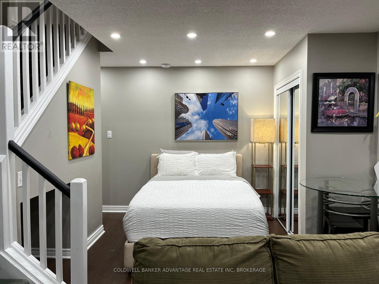 210 - 796468 Grey Road 19 Road, Blue Mountains, Ontario  L9Y 0N6 - Photo 4 - X12477397