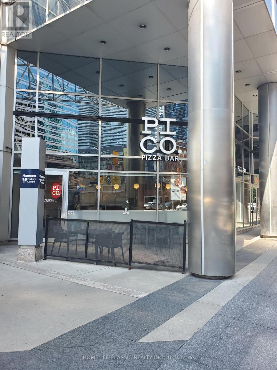 160 Bloor Street E, Toronto, Ontario  M4W 0A2 - Photo 3 - C12477346