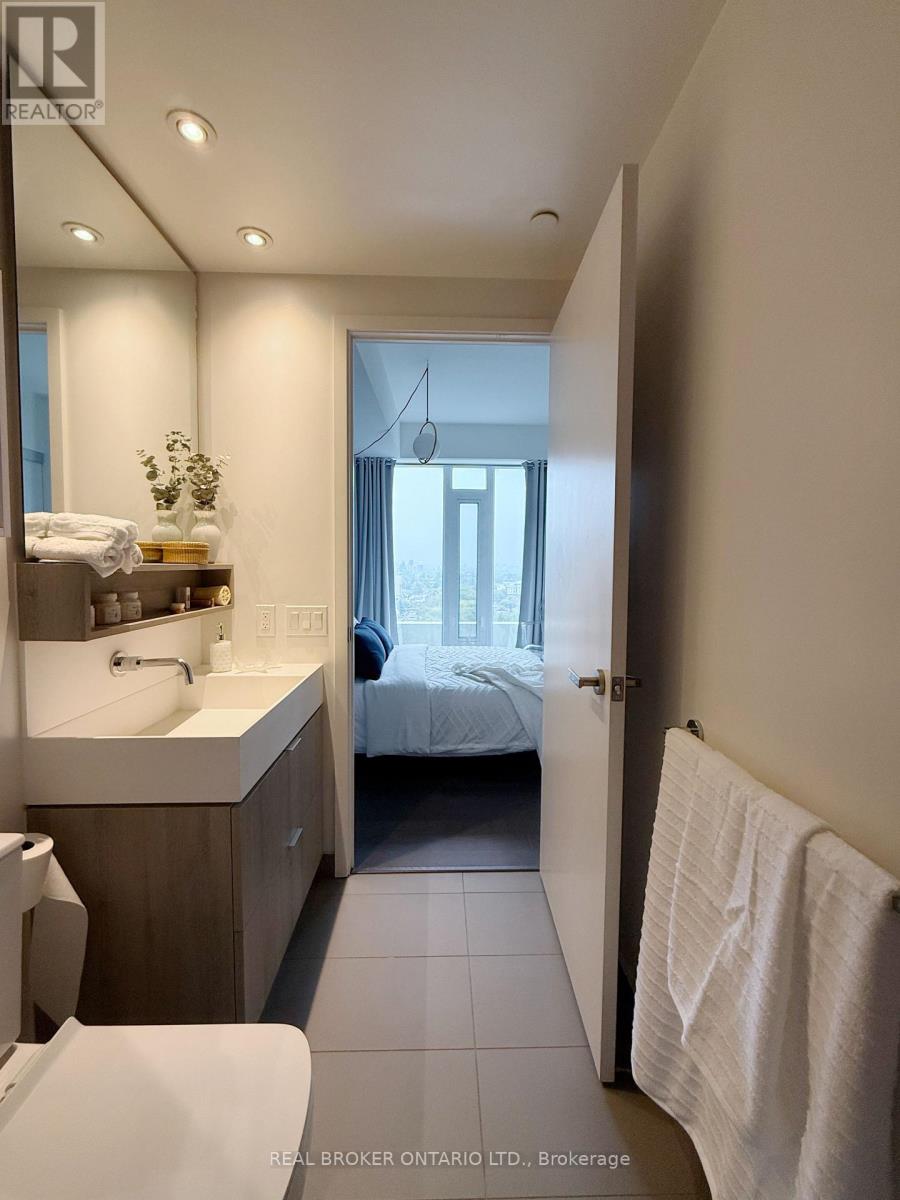 2004 - 5 Soudan Avenue, Toronto, Ontario  M4S 0B1 - Photo 19 - C12477355