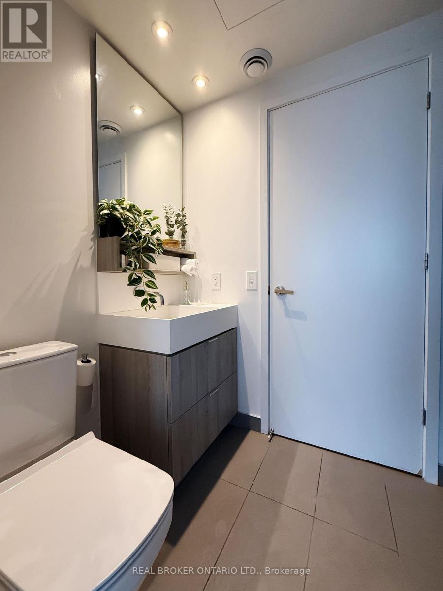2004 - 5 Soudan Avenue, Toronto, Ontario  M4S 0B1 - Photo 23 - C12477355