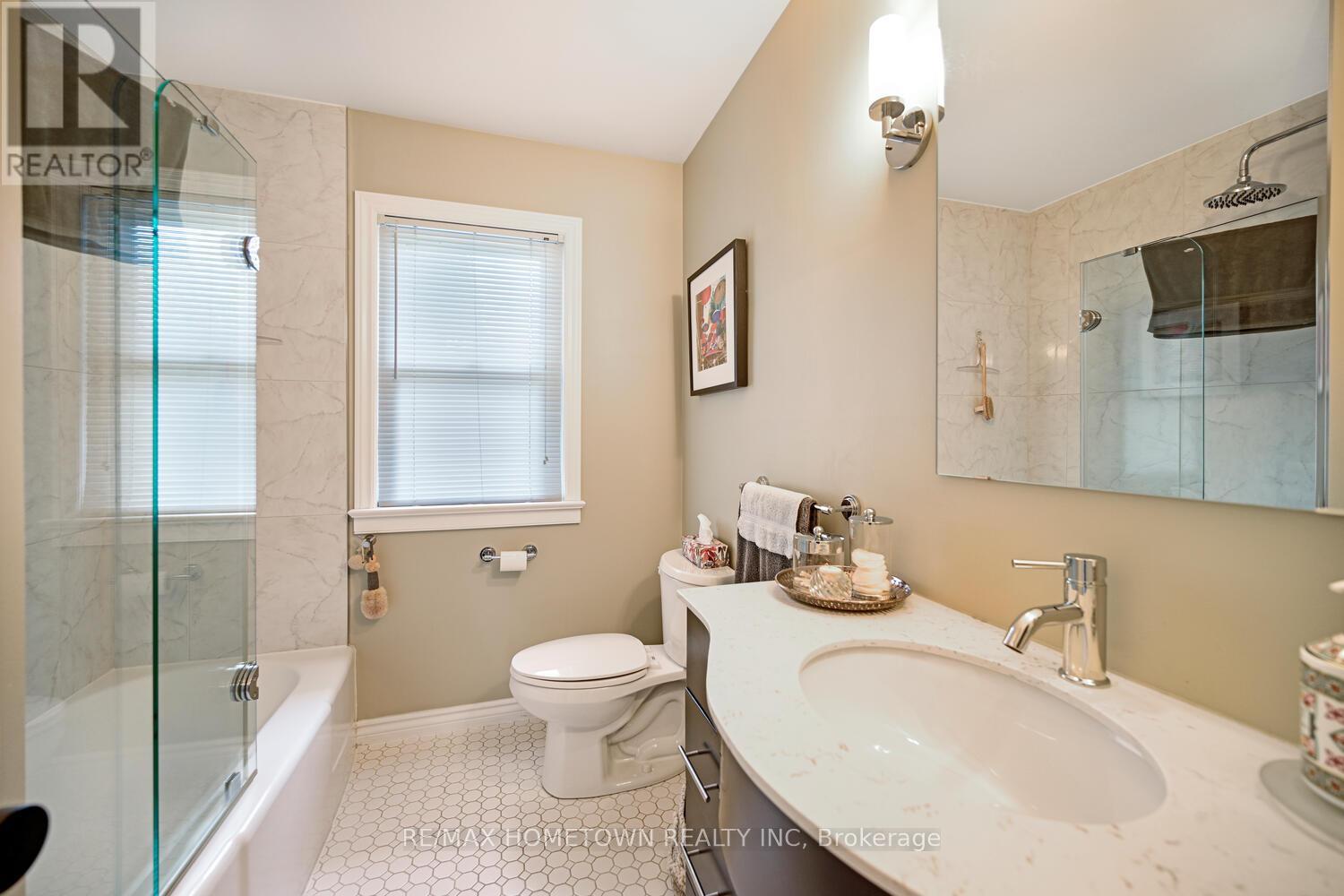 64 Brookview Place, Brockville, Ontario  K6V 4P6 - Photo 25 - X12477401