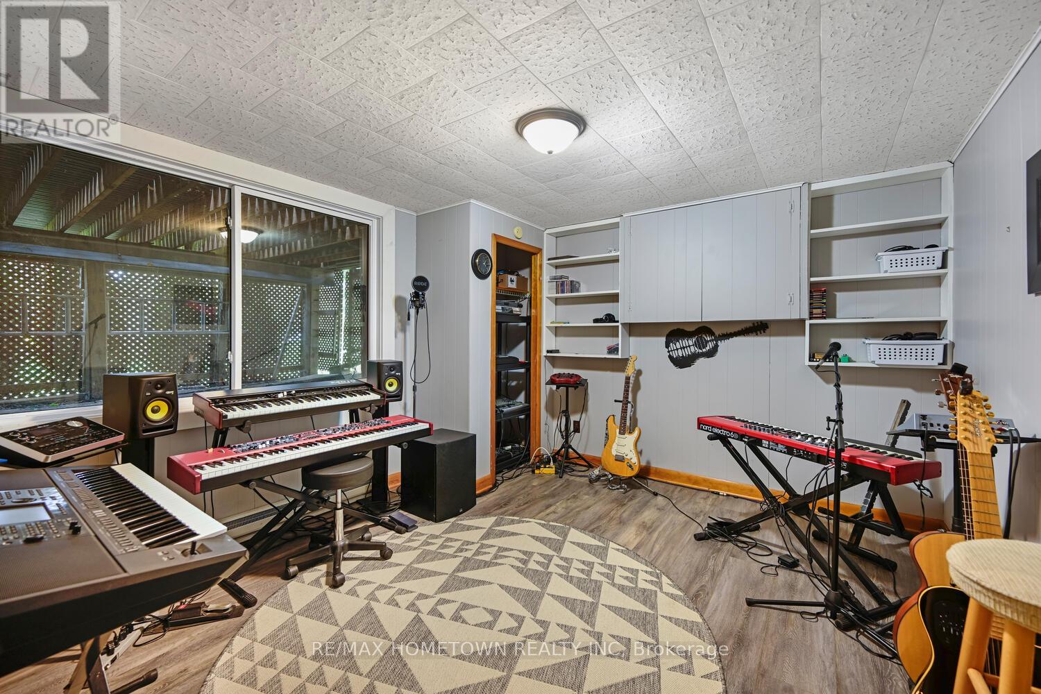 64 Brookview Place, Brockville, Ontario  K6V 4P6 - Photo 31 - X12477401