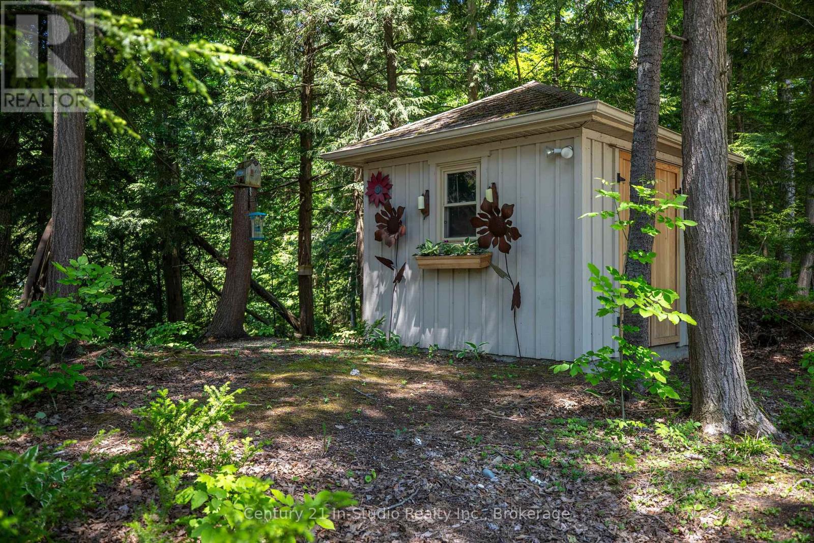 27 Carter Drive, Saugeen Shores, Ontario  N0H 2C6 - Photo 47 - X12477377