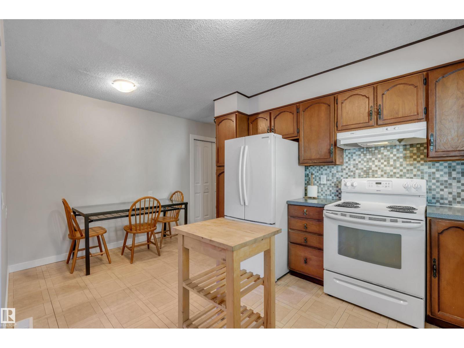 232 Rachview Pl Nw, Calgary, Alberta  T4G 1R7 - Photo 14 - E4463133