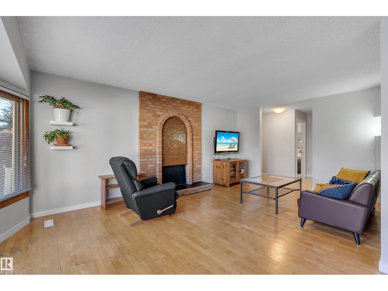 232 Rachview Pl Nw, Calgary, Alberta  T4G 1R7 - Photo 16 - E4463133