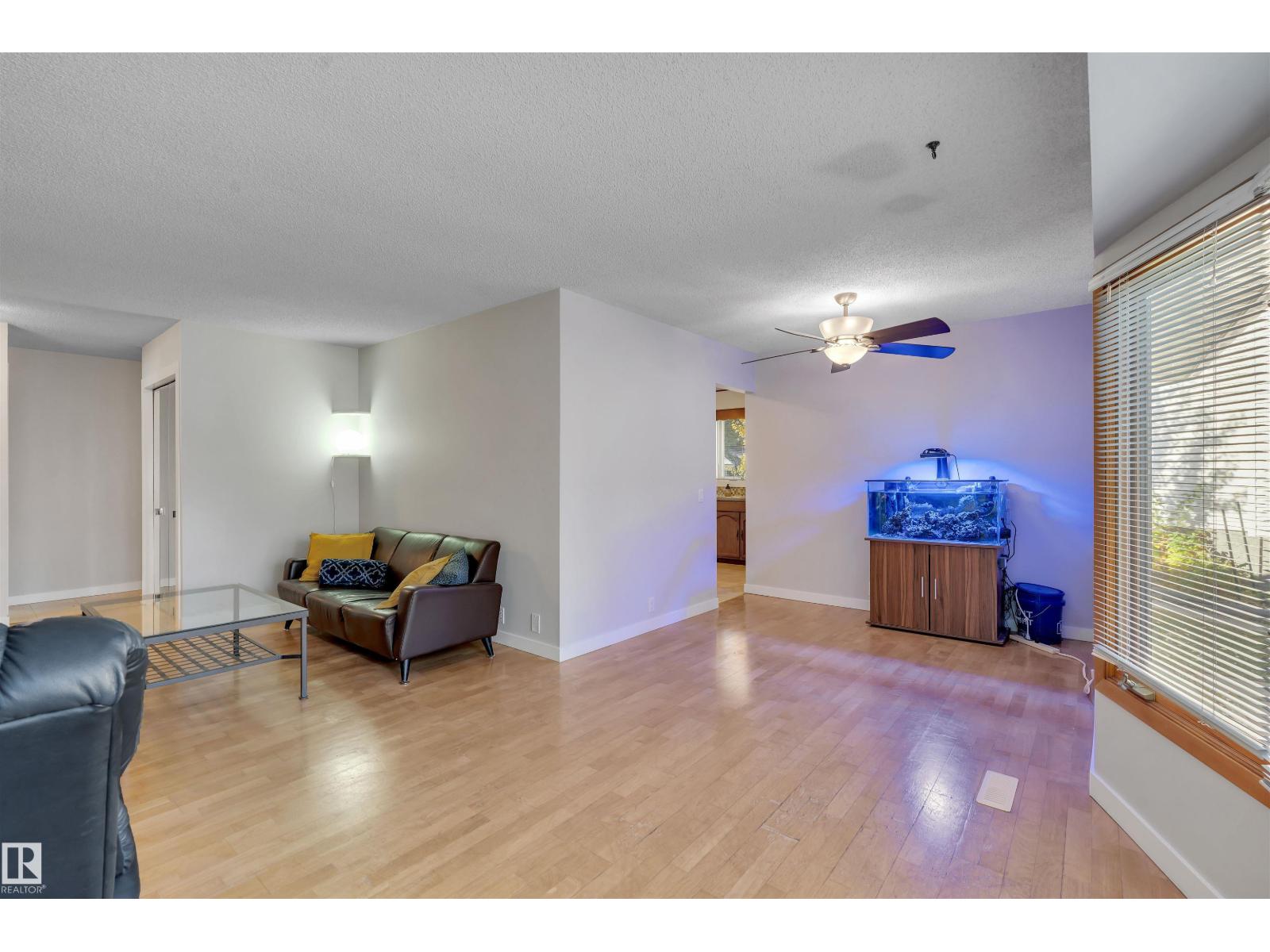 232 Rachview Pl Nw, Calgary, Alberta  T4G 1R7 - Photo 19 - E4463133