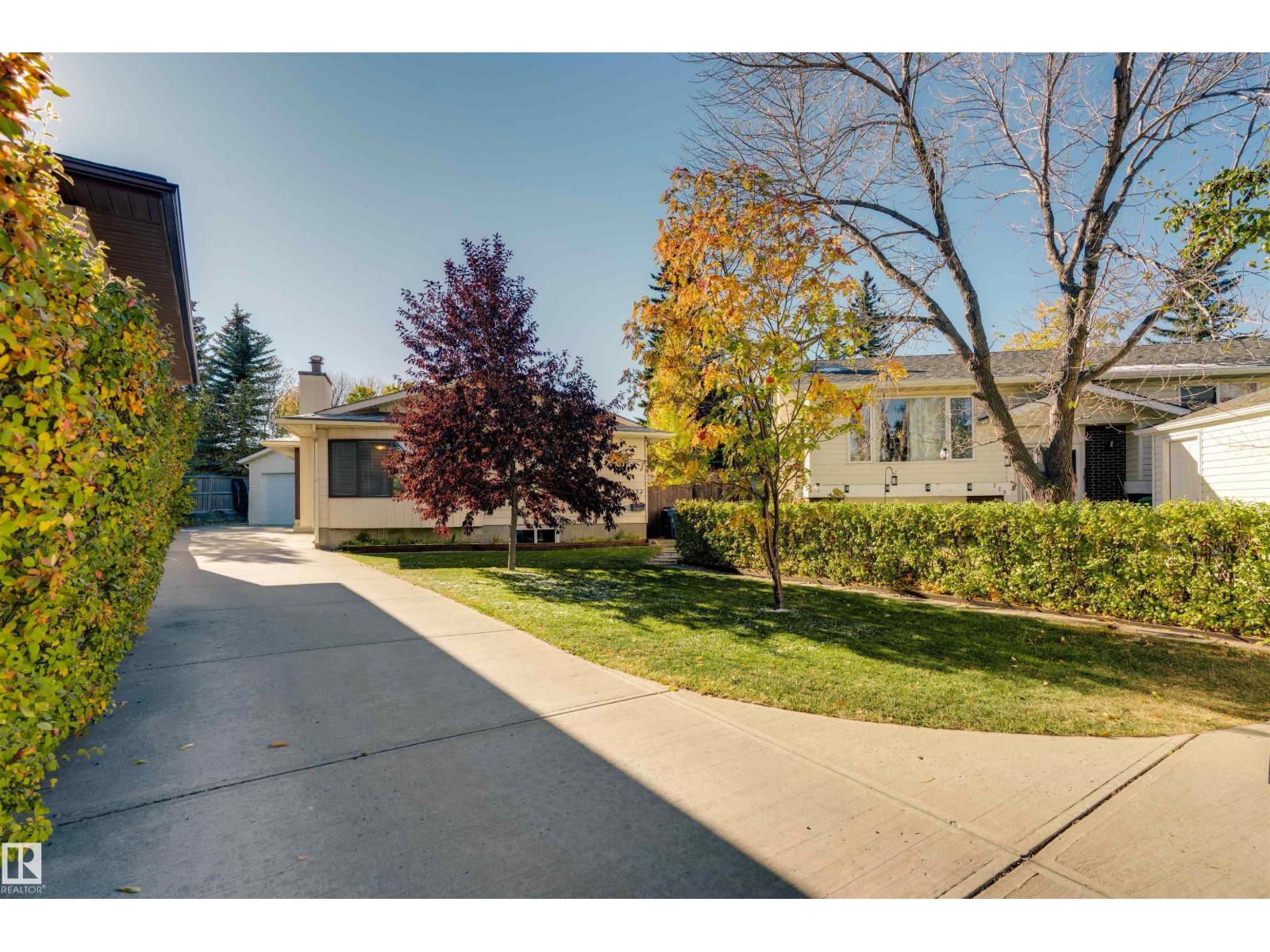 232 Rachview Pl Nw, Calgary, Alberta  T4G 1R7 - Photo 2 - E4463133