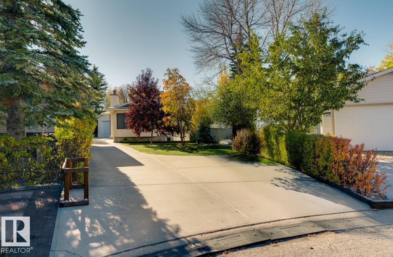 232 Rachview Pl Nw, Calgary, Alberta  T4G 1R7 - Photo 3 - E4463133