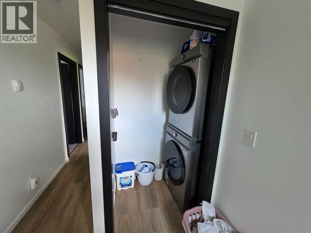 59 Brookpark Crescent Sw, Calgary, Alberta  T2W 2W6 - Photo 13 - A2251444