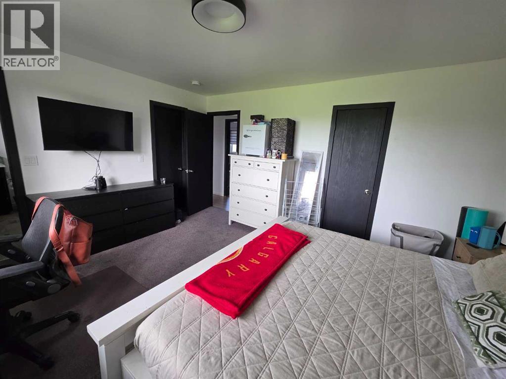 59 Brookpark Crescent Sw, Calgary, Alberta  T2W 2W6 - Photo 17 - A2251444