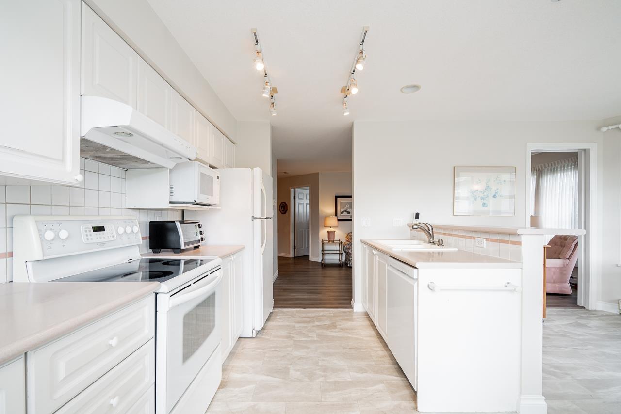 205 1576 Merklin Street, White Rock, British Columbia  V4B 5K2 - Photo 11 - R3061276