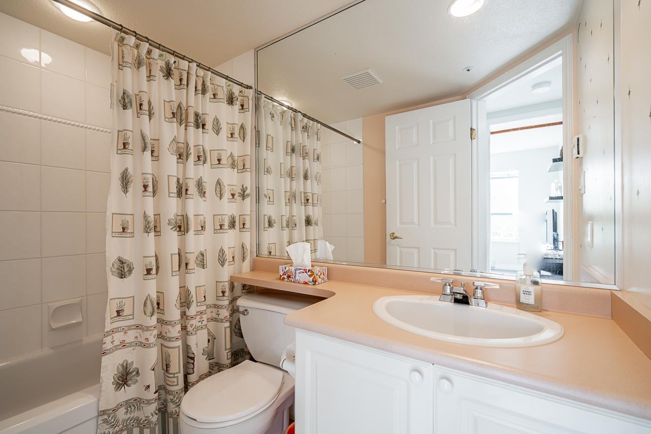 205 1576 Merklin Street, White Rock, British Columbia  V4B 5K2 - Photo 18 - R3061276