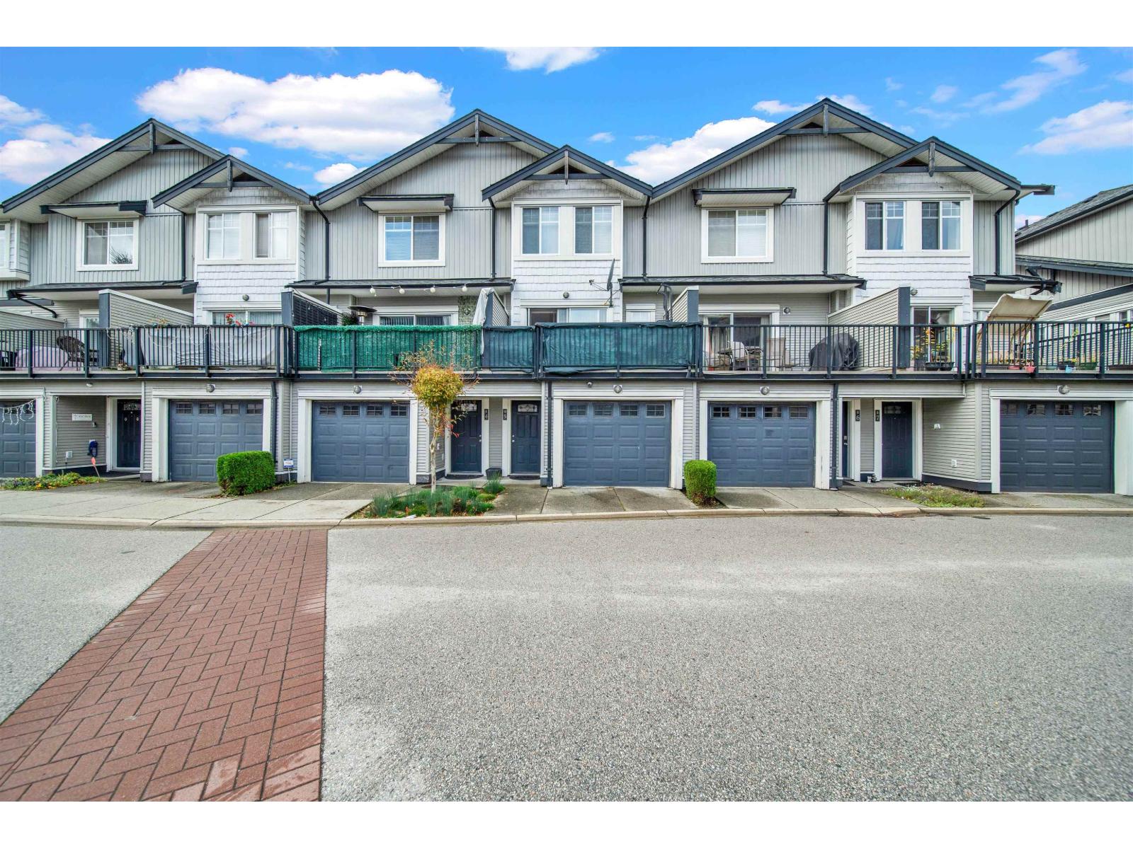 5 7156 144 STREET, surrey, British Columbia