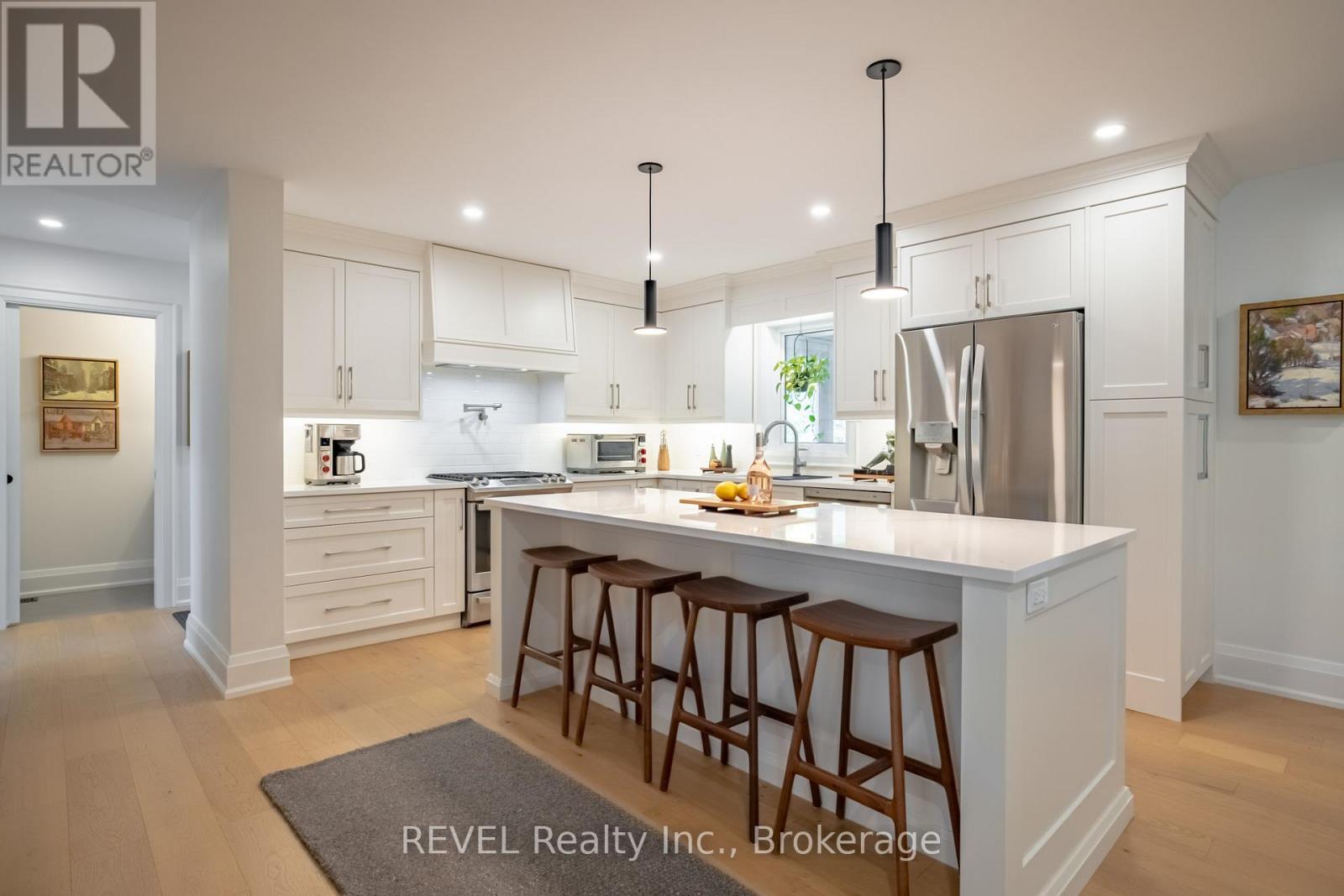 74 Montgomery Road, Welland, Ontario  L3C 2Y3 - Photo 10 - X12477410